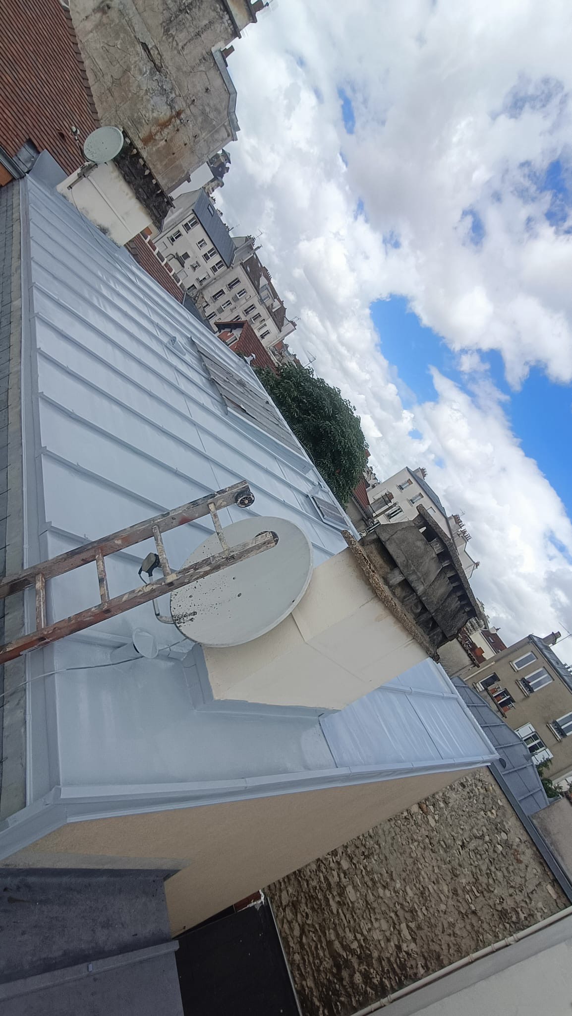 Toiture métallique après l’intervention à Senlis